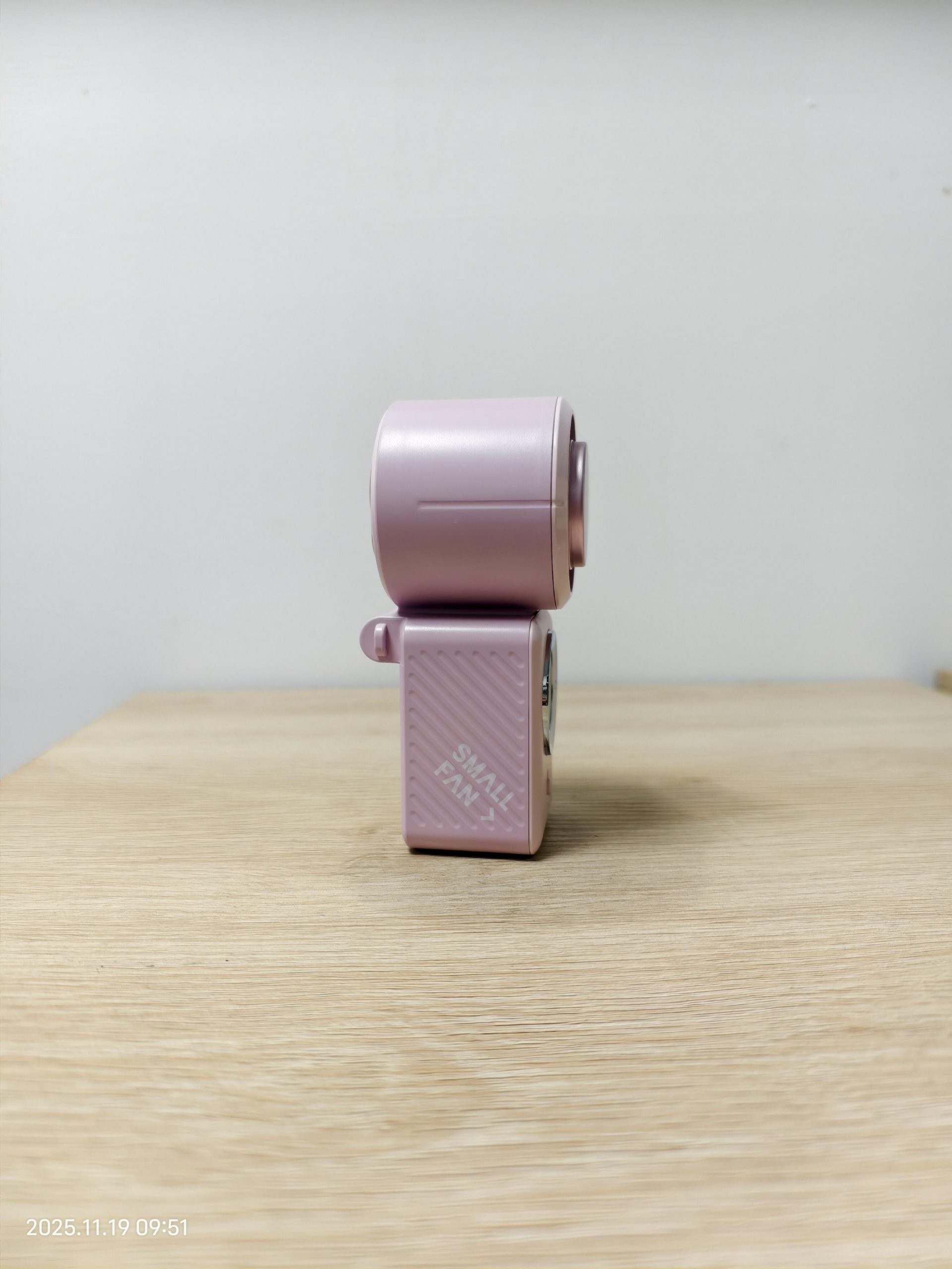 2026 F616 Latest Foldable Handheld Cold Compress Fan Hangable Portable Fan Handheld Desktop and Hangable Multi-scenario Usable Fan - Image 8