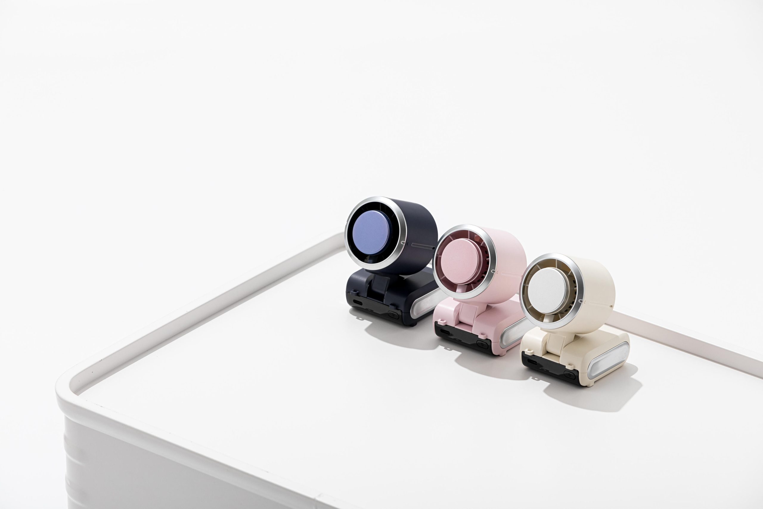 F613 2026 Innovative Design Foldable Fan Ice Compress Function Portable Fan with Digital Display Handheld Desktop and Hanging Fan