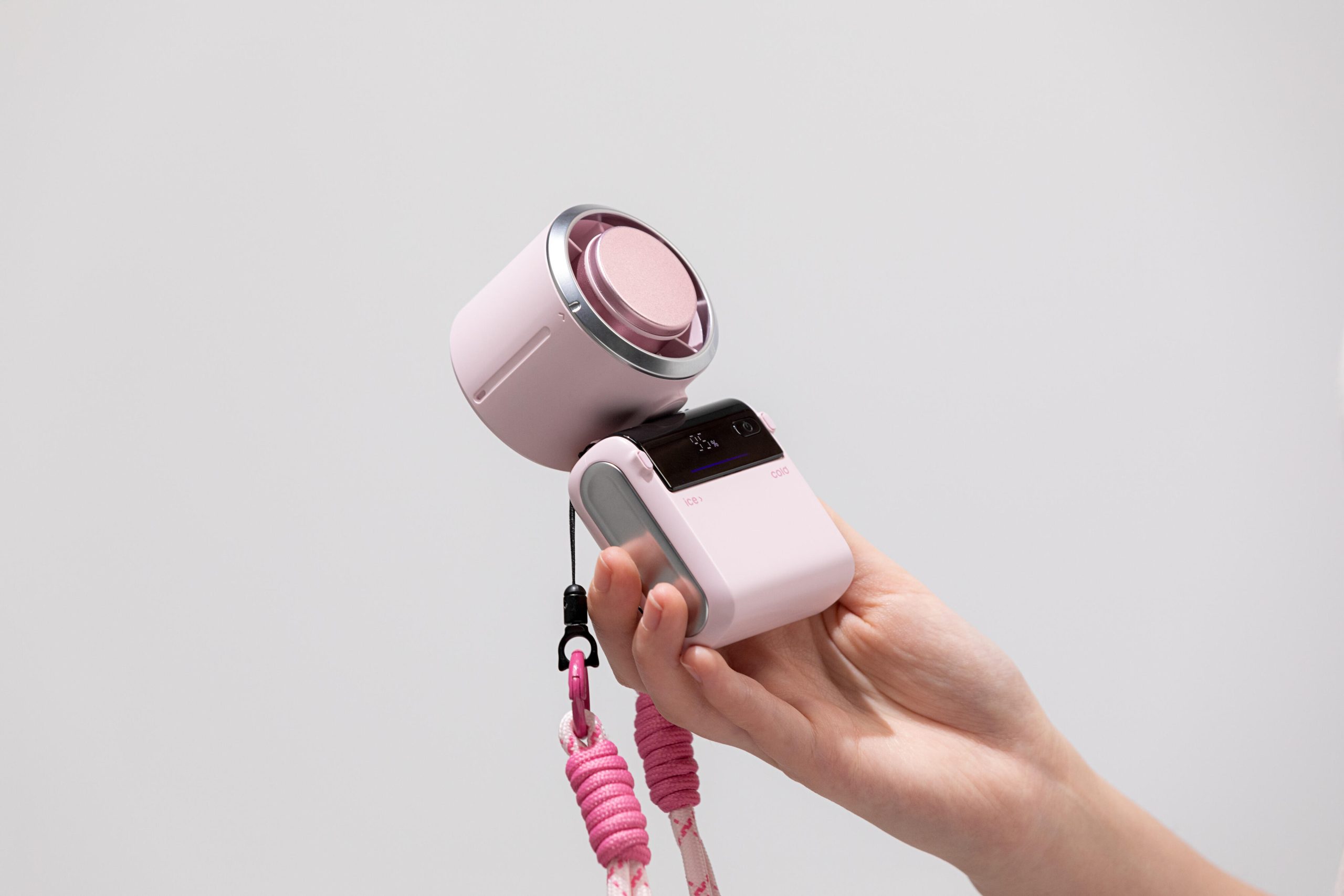 F613 Lightweight Popular Stylish Design Appearance Fan Foldable and Ice Compress Multi-function Fan with Lanyard and Digital Display - Image 17