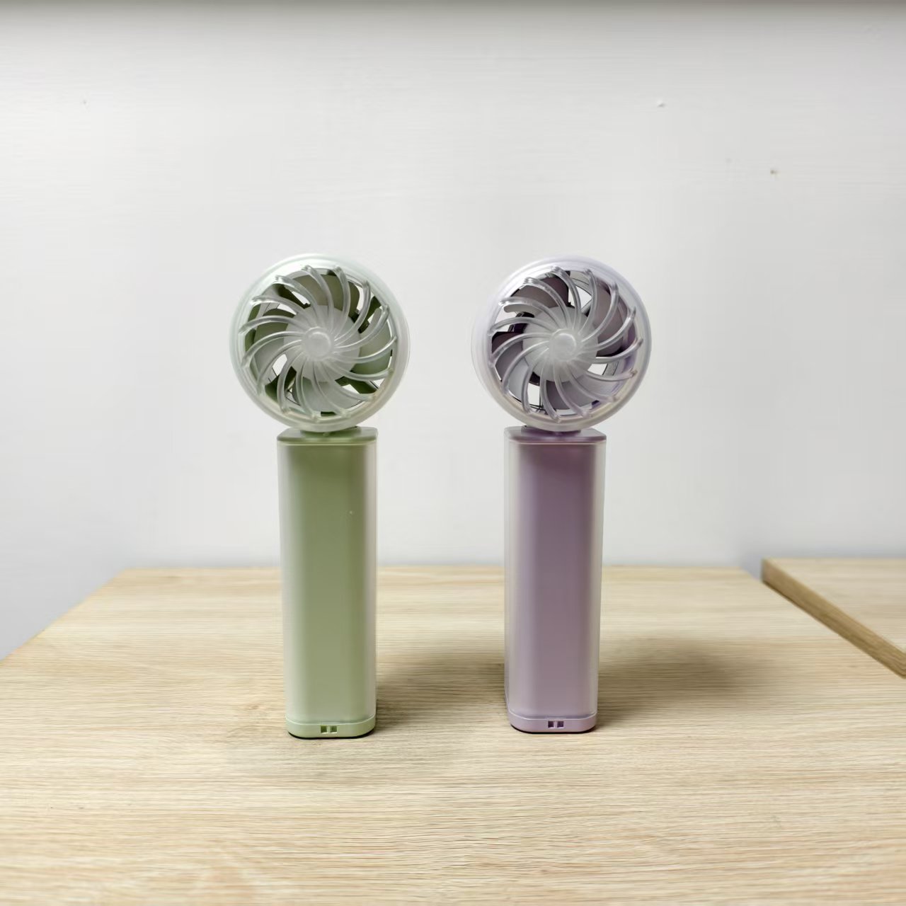 K75 Innovative and Unique Multi-function Handheld Fan Oscillating High-speed Fan with Light and Digital Display Cooling Function Fan - Image 20