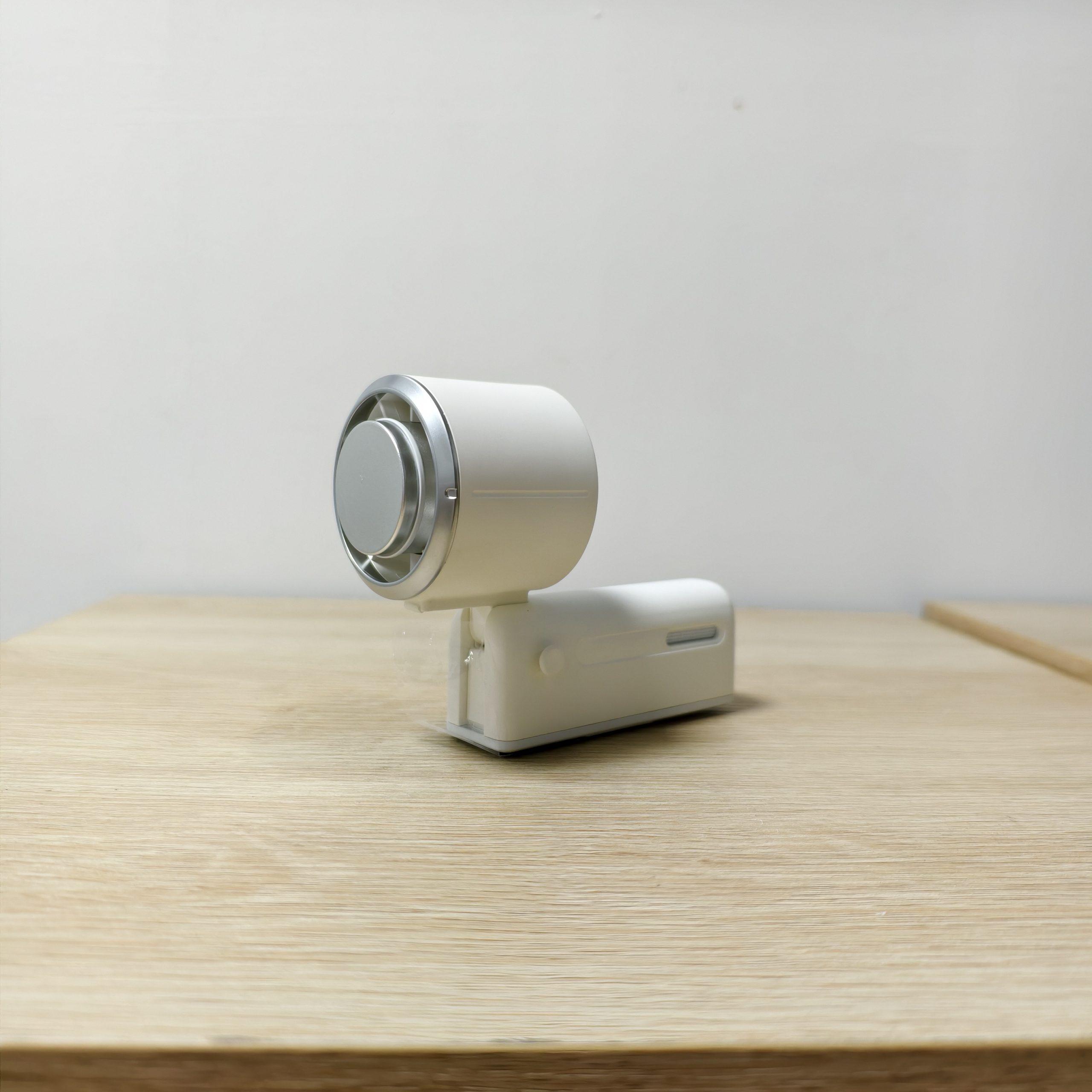 F619 Latest Published Foldable and Cold Compress Function Handheld Fan with Digital Display Desktop Neck Wearable Dual-usable Fan - Image 7